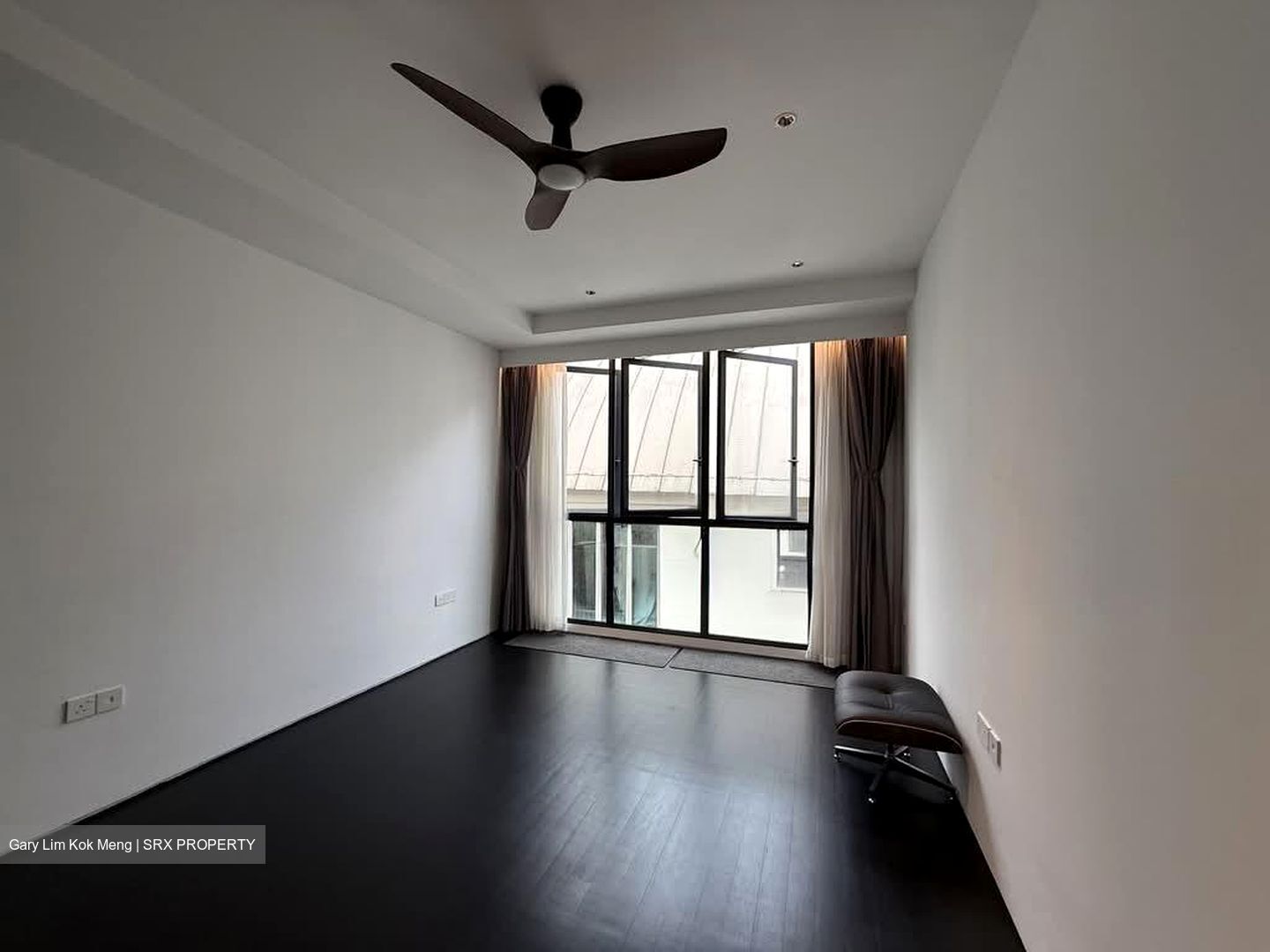 Hoover Park (D21), Terrace #587188551